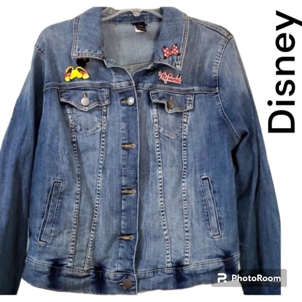 Disney Distressed Denim Jacket with Sewn on Metal Disney Charms sz1 EUC